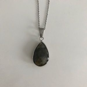 ❌ SOLD | Brandy Melville Crystal Teardrop Necklace